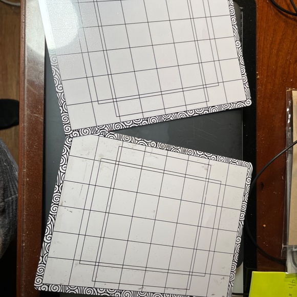 EUC Red Mini Misti Stamping Tool - Picture 7 of 7